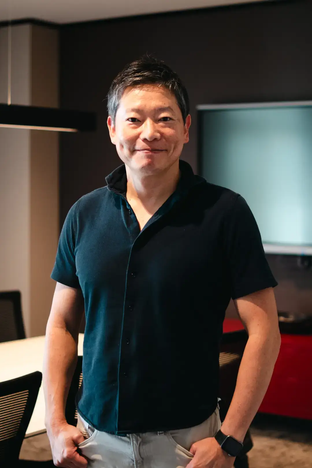 株式会社イワサキの代表取締役社長・岩﨑 基造